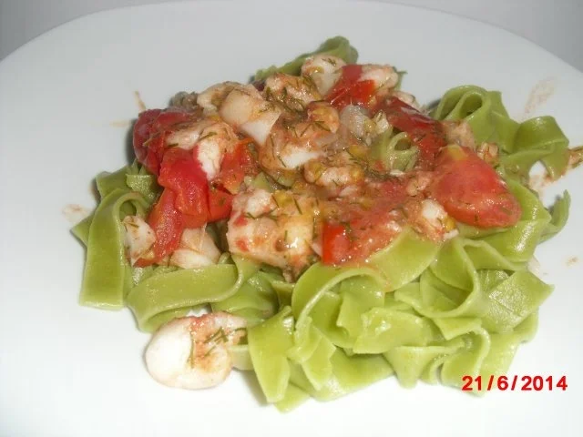 Rezept: Fischsauce mit grüne Nudeln, Fischsauce mit grüne Nudeln, - Rezept