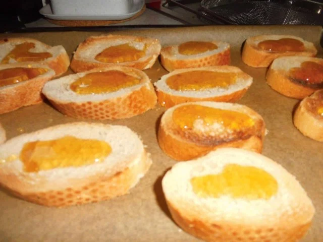 Rezept: Ziegenkäse Honig Toast mit Salat Garniert Bild Nr. 4 Ziegenkäse Honig Toast mit Salat Garniert - Rezept - Bild Nr. 4