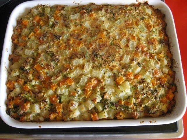 Rezept: Gemüseauflauf mit Ziegenfrischkäse Gemüseauflauf mit Ziegenfrischkäse - Rezept