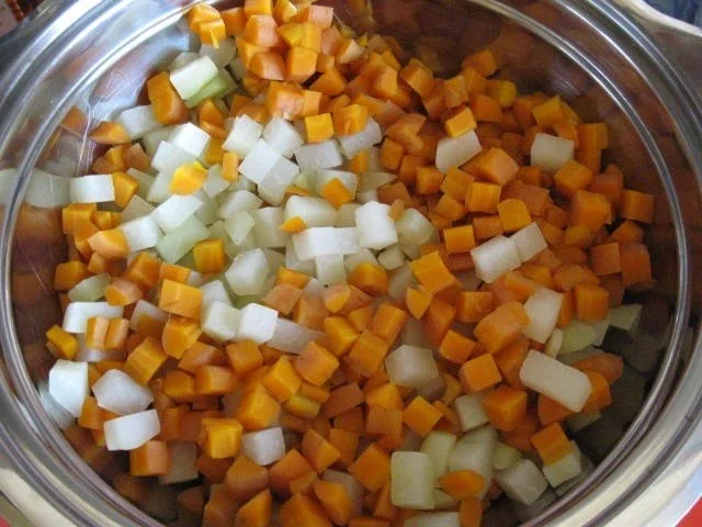 Rezept: Gemüseauflauf mit Ziegenfrischkäse Bild Nr. 11 Gemüseauflauf mit Ziegenfrischkäse - Rezept - Bild Nr. 11