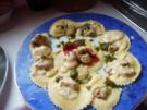 Ziegenkäse Ravioli in einer creme mit pestosauce - Rezept