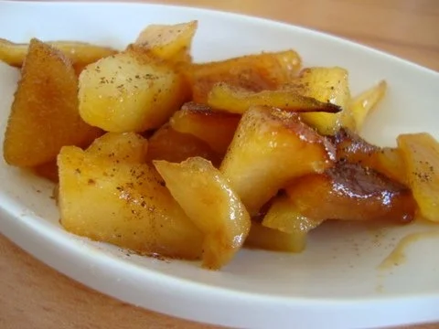 Rezept: gekühlte Cidresuppe aus flambierten, karamelisierten Äpfel Bild Nr. 10 gekühlte Cidresuppe aus flambierten, karamelisierten Äpfel - Rezept - Bild Nr. 10