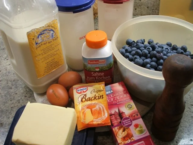 Rezept: Backen: Heidelbeerkuchen mit Marzipanguss Bild Nr. 2 Backen: Heidelbeerkuchen mit Marzipanguss - Rezept - Bild Nr. 2