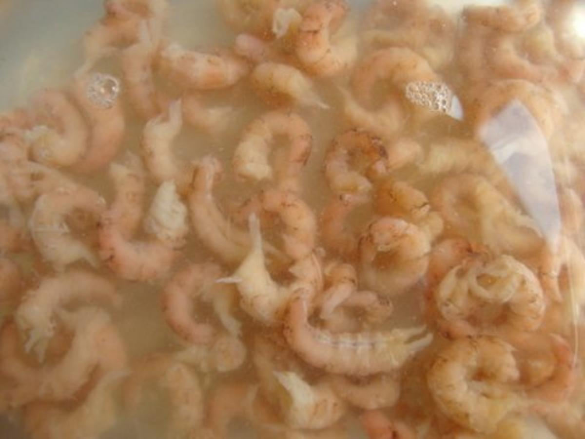 Geeiste Gurkensuppe mit Feuerkrabben - einfach - von SuppenGeniesser