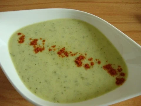 Geeiste Gurkensuppe mit Feuerkrabben - Rezept - Bild Nr. 16