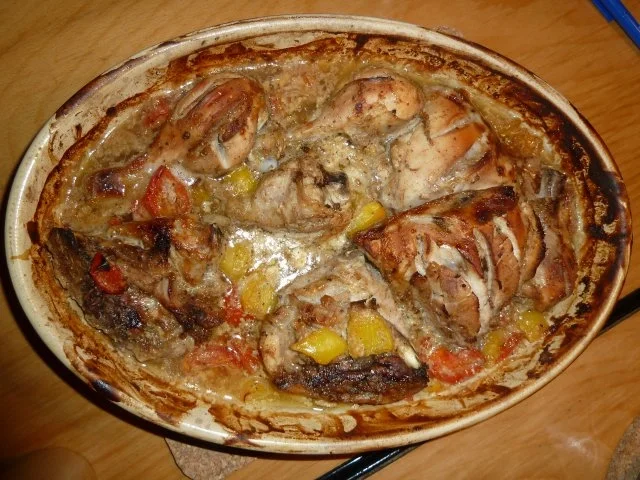 mariniertes Honig-Hähnchen mit Joghurtsoße im Ofen gegart - Rezept