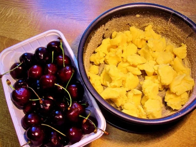 Kleiner Kirschkuchen ... - Rezept - Bild Nr. 2