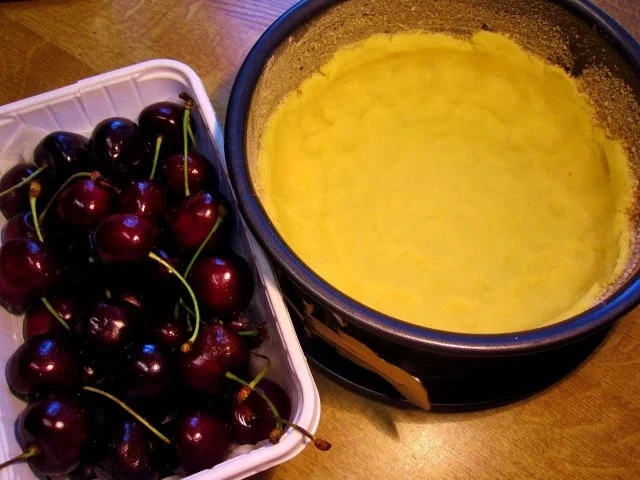 Kleiner Kirschkuchen ... - Rezept - Bild Nr. 3