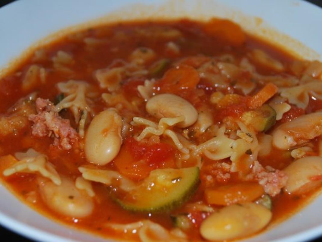 Italienische Nudel-Gemüse-Suppe - Rezept - kochbar.de