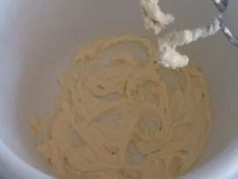 Quark-Kuchen mit besonderem Boden - Rezept