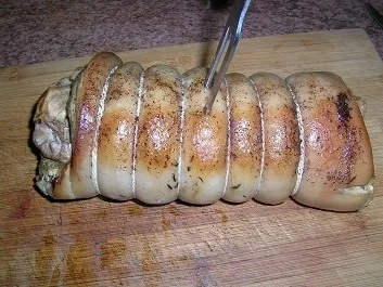 Spanferkelrücken gerollt, an Chinakohlgemüse und Kartoffeln - Rezept - Bild Nr. 5