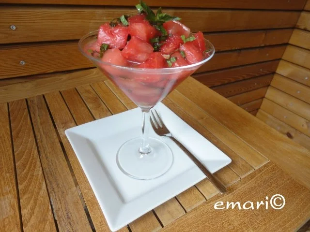 Rezept: fade Wassermelone ? wir helfen ihr auf die Beine... Bild Nr. 2 fade Wassermelone ? wir helfen ihr auf die Beine... - Rezept - Bild Nr. 2