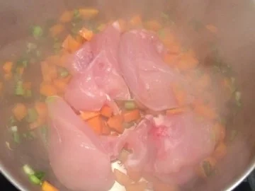 Rezept: Schnelle Hühnersuppe Asiastyle Bild Nr. 3 Schnelle Hühnersuppe Asiastyle - Rezept - Bild Nr. 3