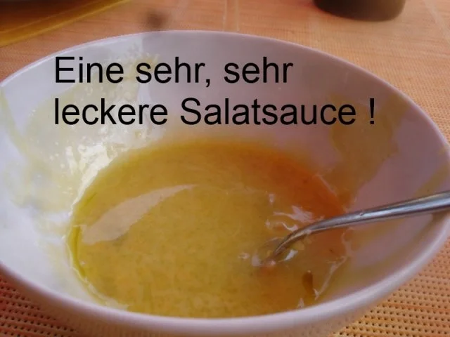 Rezept: Victoriasee-Barsch-Filet mit Kräuterkruste, Rosmarinkartoffeln und gemischten Salat Bild Nr. 12 Victoriasee-Barsch-Filet mit Kräuterkruste, Rosmarinkartoffeln und gemischten Salat - Rezept - Bild Nr. 12