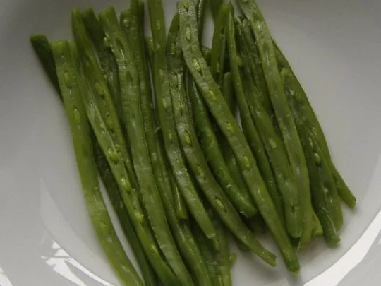 Salade Nicoise mit frischem Thunfischsteak - Rezept - Bild Nr. 2