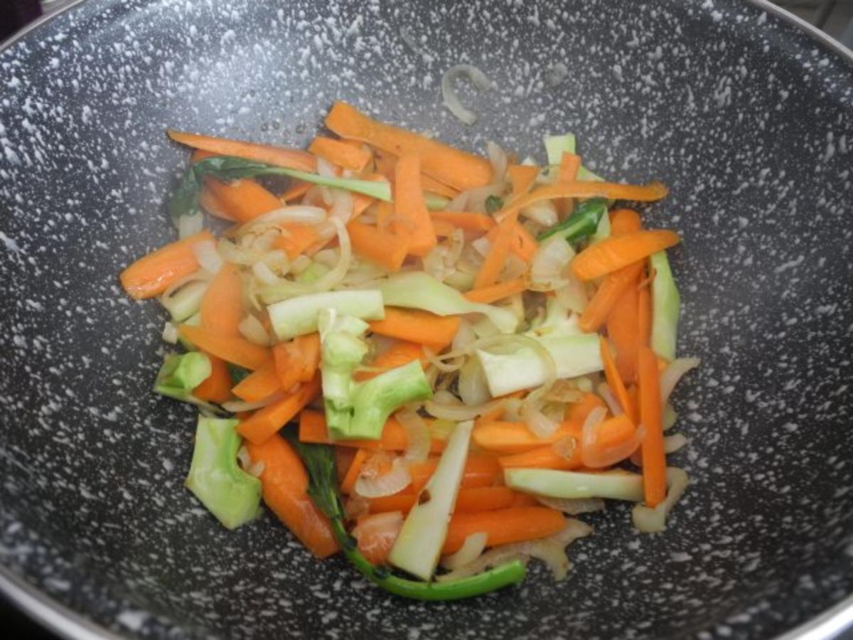 Vegan : Gemüse - Curry - Kokosmilch - Pfanne - Rezept - Bild Nr. 6