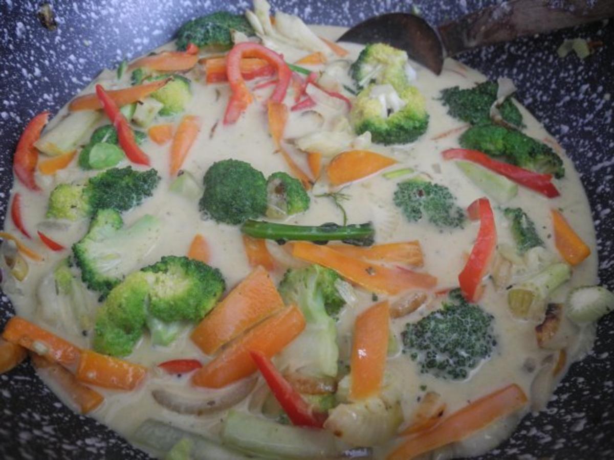 Vegan : Gemüse - Curry - Kokosmilch - Pfanne - Rezept - Bild Nr. 14