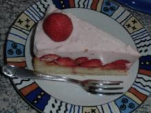 Erdbeer-Jogurt-Quark-Torte - Rezept