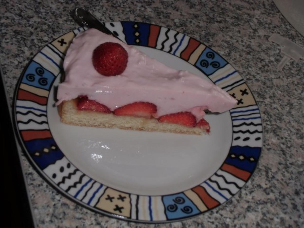 Erdbeer-Jogurt-Quark-Torte - Rezept - Bild Nr. 3