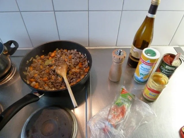 Hackfleisch-Tomaten-Soße für Nudeln - Rezept - Bild Nr. 2