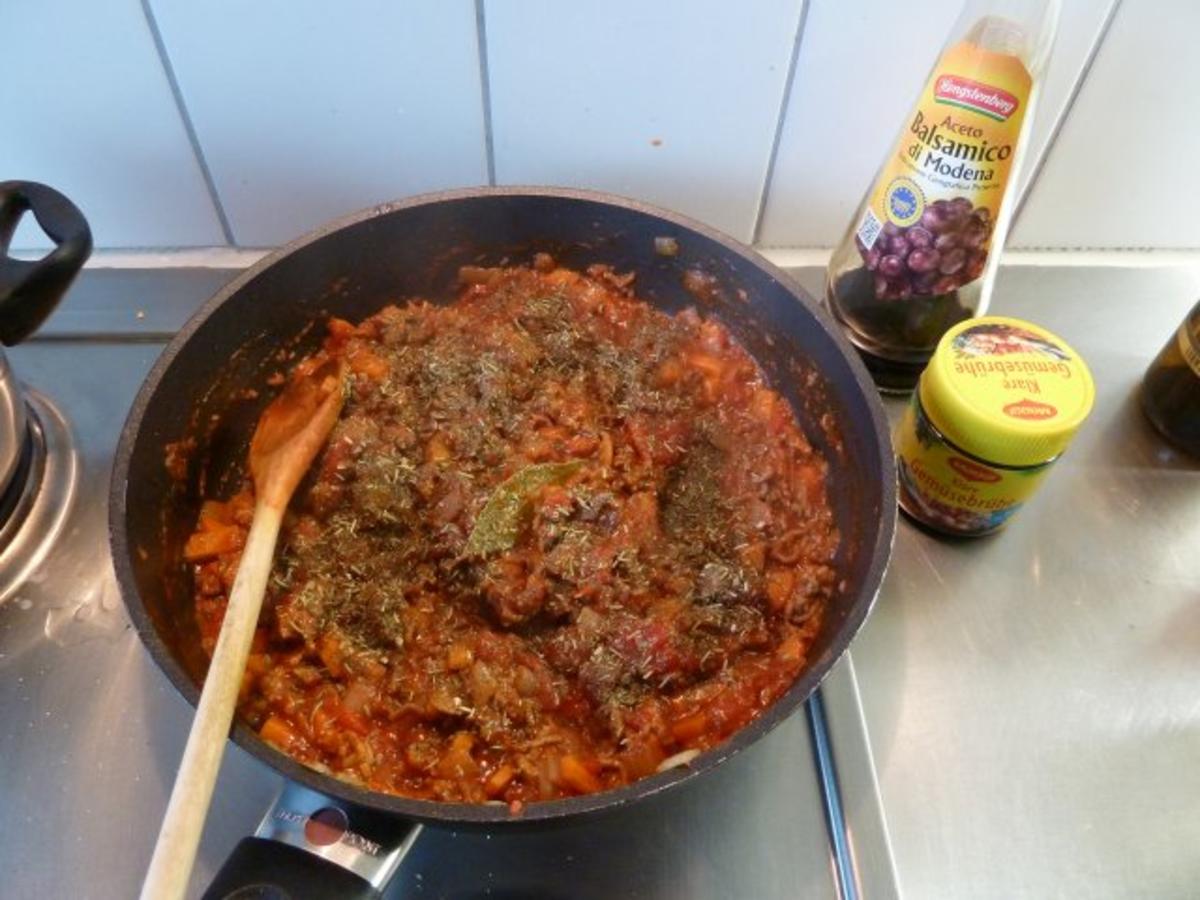 Hackfleisch Tomaten Soße für Nudeln - schnell &amp; einfach - von minimoy
