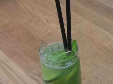 Gurken-Limonade mit Gin - Rezept