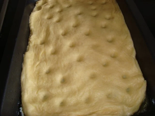 Rezept: Hefekuchen Dreierlei Teil II Bild Nr. 2 Hefekuchen Dreierlei Teil II - Rezept - Bild Nr. 2