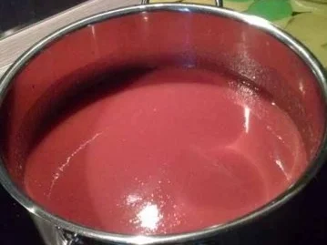 Rezept: Erdbeer-Johannisbeer Absolut Vodka Erdbeer-Johannisbeer Absolut Vodka - Rezept