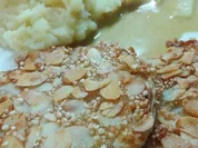 Rezept: Kohrabi-Taler mit Mandeln und Amaranth Kohrabi-Taler mit Mandeln und Amaranth - Rezept