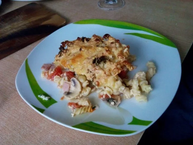 Rezept: Tomaten-Nudel-Auflauf Bild Nr. 3 Tomaten-Nudel-Auflauf - Rezept - Bild Nr. 3