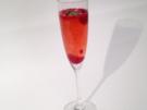 Crémant de Loire mit Himbeersud - Rezept