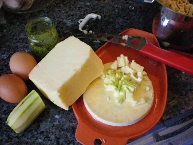 Salat: Käsenudelsalat - Rezept - Bild Nr. 2