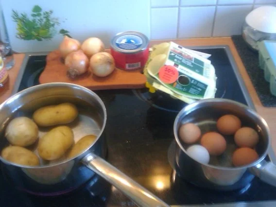 Afrikanischer Thon-Eier-Kartoffelsalat - Rezept - Bild Nr. 3