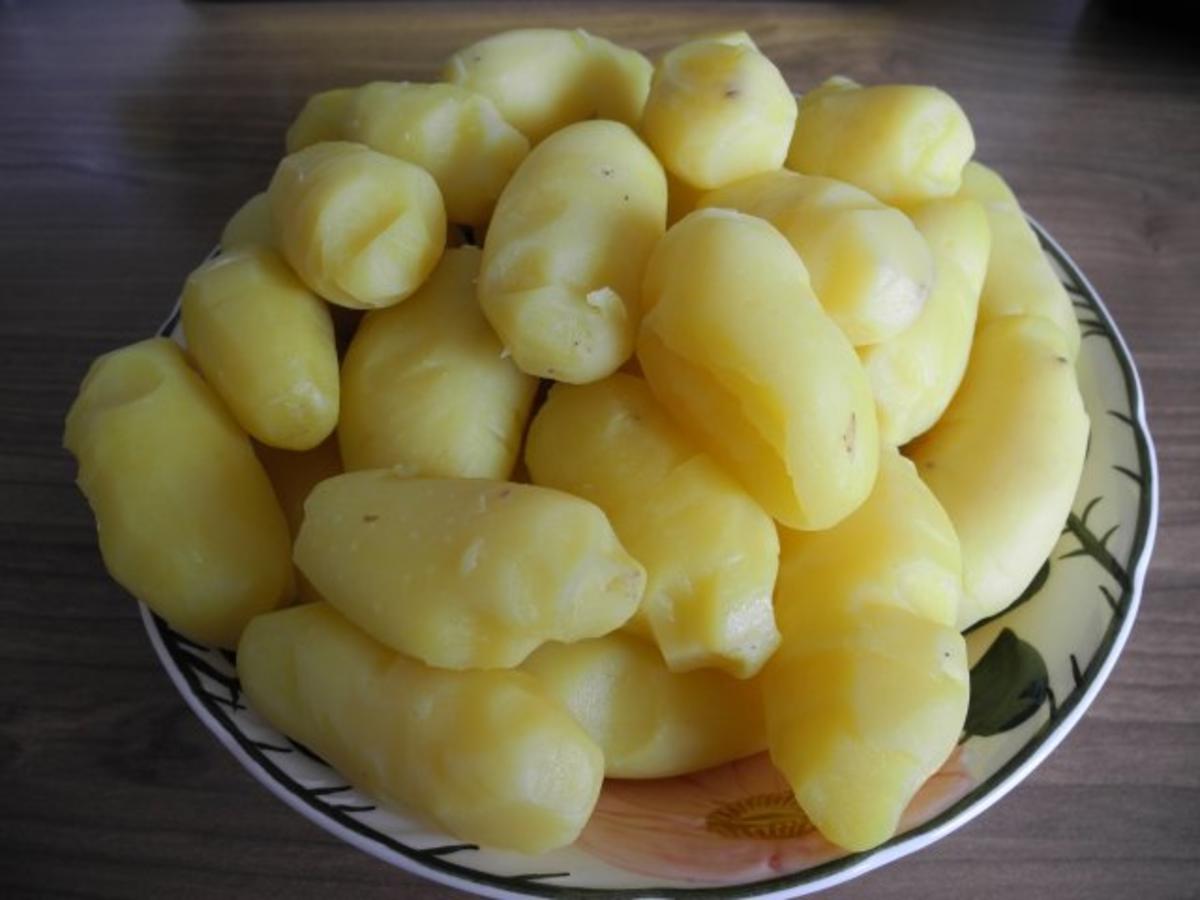 Lachs an schwäbischen Kartoffelsalat mit Radieschen-Gurken-Salat - Rezept - Bild Nr. 8