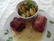 Medaillons mit Curry-Sahne -Sauce und Petersilien -Pistazien -Kartoffeln - Rezept