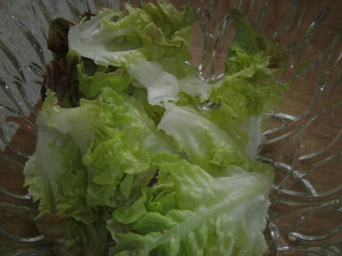 Salatplatte mit Hähnchenstreifen - Rezept - Bild Nr. 2
