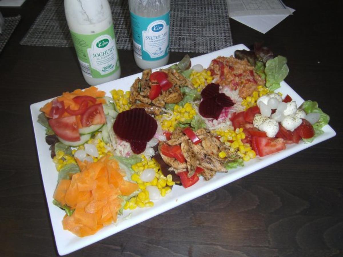 Salatplatte mit Hähnchenstreifen - Rezept - Bild Nr. 8