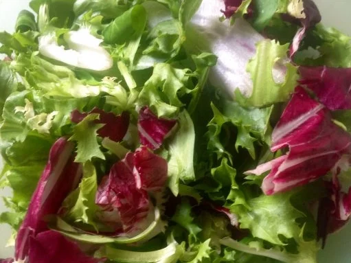 Rezept: Fruchtiger gemischter Salat mit Käse Bild Nr. 3 Fruchtiger gemischter Salat mit Käse - Rezept - Bild Nr. 3