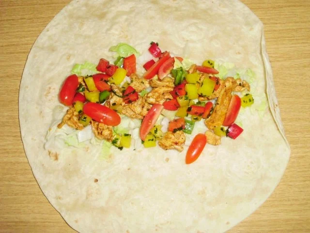 Rezept: Dürüm Chicken-Döner Bild Nr. 8 Dürüm Chicken-Döner - Rezept - Bild Nr. 8