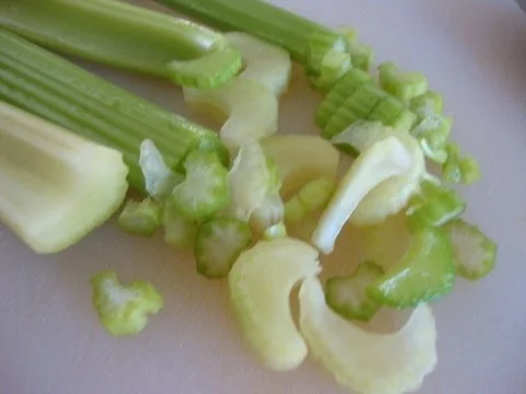 Rezept: geeiste Gemüsesuppe mit Pepp Bild Nr. 5 geeiste Gemüsesuppe mit Pepp - Rezept - Bild Nr. 5