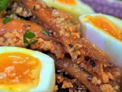 Rezept: Bulgursalat mit Koriander-Möhren und Ei Bulgursalat mit Koriander-Möhren und Ei - Rezept