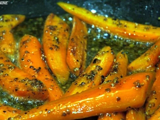 Rezept: Bulgursalat mit Koriander-Möhren und Ei Bild Nr. 12 Bulgursalat mit Koriander-Möhren und Ei - Rezept - Bild Nr. 12