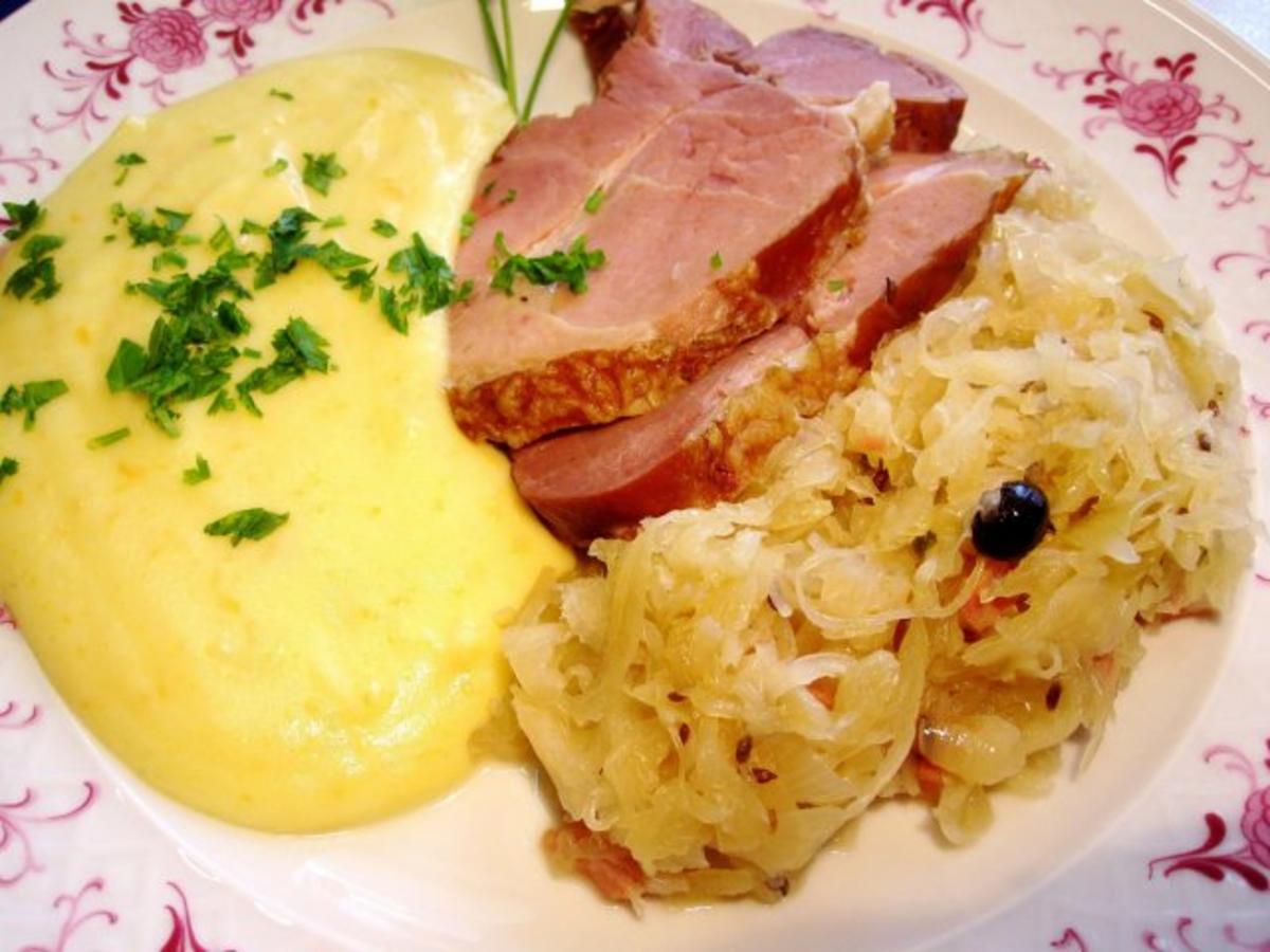 Bilder für Sauerkraut - einfach, lecker und sehr gut - Rezept