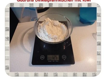 Rezept: Kuchen: Kiwi-Pfannkuchen mit Dinkelmehl Bild Nr. 3 Kuchen: Kiwi-Pfannkuchen mit Dinkelmehl - Rezept - Bild Nr. 3