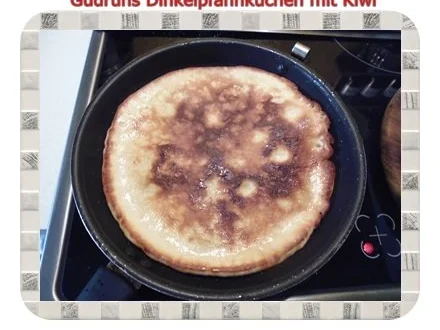 Rezept: Kuchen: Kiwi-Pfannkuchen mit Dinkelmehl Bild Nr. 13 Kuchen: Kiwi-Pfannkuchen mit Dinkelmehl - Rezept - Bild Nr. 13