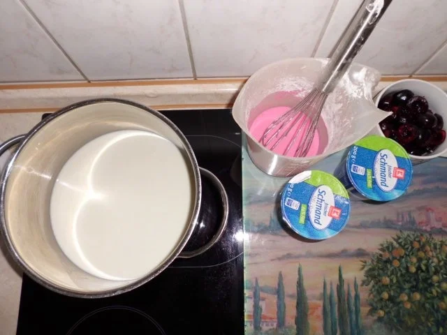 Kuchen: Kirsch-Dinkel-Tarte "Rosenrot" - Rezept - Bild Nr. 4