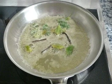 Rezept: Kohlrabi-Pfifferling-Salat mit Kalbskotelett Bild Nr. 6 Kohlrabi-Pfifferling-Salat mit Kalbskotelett - Rezept - Bild Nr. 6