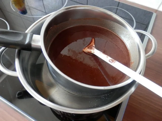 Rezept: Schokoladenkuchen Bild Nr. 3 Schokoladenkuchen - Rezept - Bild Nr. 3