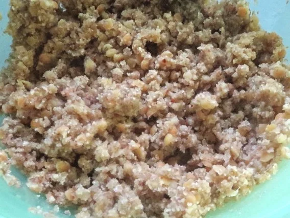 Kochen: Rote-Linsen-Puffer mit Salat - Rezept - Bild Nr. 2