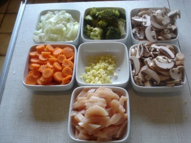 Rezept: Vollkornreis mit Wok-Hähnchenbrustfilet-Gemüse Bild Nr. 3 Vollkornreis mit Wok-Hähnchenbrustfilet-Gemüse - Rezept - Bild Nr. 3